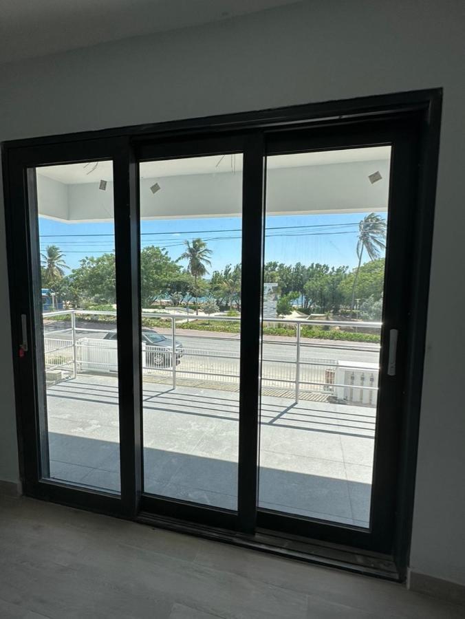 Apartament Whitehouse Boulevard, Close To Mambo Beach And City Centre Willemstad Zewnętrze zdjęcie